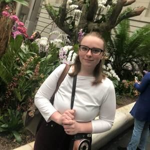 Meet your Posher, Nicole